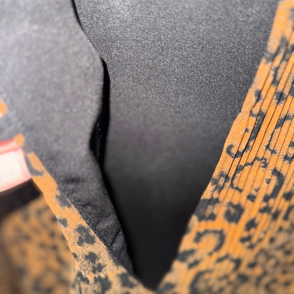 Leopard Print Long Sleeve dress Zara - Picture 7 of 8